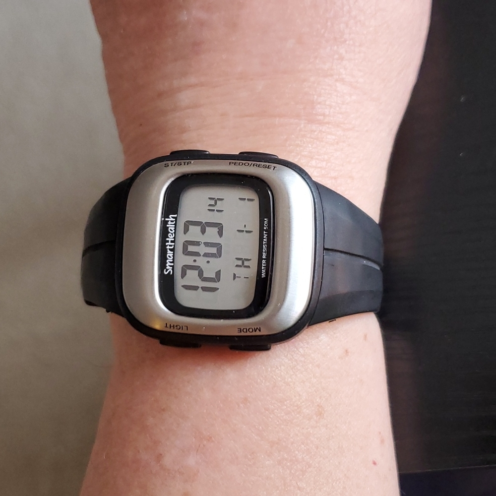 SMART Health   PEDOMETER HEART RATE WATCH